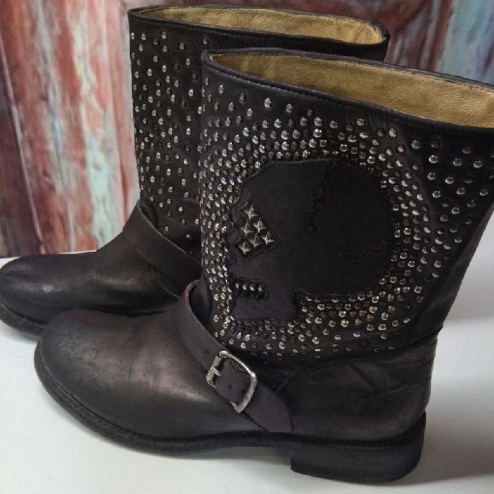 Frye Black Studded Skull Combat Boots Size 11 - Picture 1 of 11
